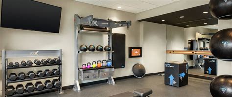 Tru by Hilton Milwaukee Brookfield, WI