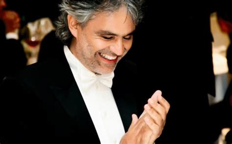 His voice as easily recognised as a signature, its mellow yet powerful tones resonate from 90 millio. Pâques au Duomo de Milan avec un concert d'Andrea Bocelli ...