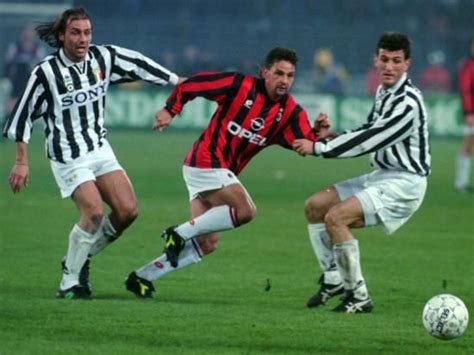La terza maglia, su acmilan.com. roberto-baggio-milan | Roberto baggio, Ac milan, Milan