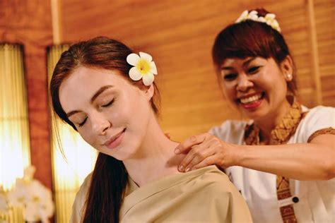 Relaxing Massage ≡ Thai Anti Stress Body Massage In Kiev At The Best Price Royal Thai Spa