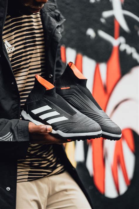 Il Ritorno Della Leggenda Adidas Ha Presentato Le Predator 18