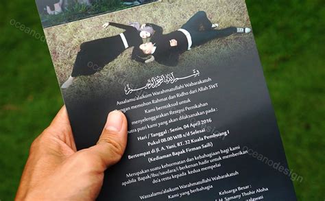 Desain kalender meja elegan, desain kalender unik 2020, desain kalender unik 2020, desain kalender elegan, aplikasi desain kalender, desain contoh undangan pernikahan unik pigura elegan sumber : Desain cetak undangan Pernikahan rima dan irsaq model ...