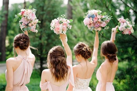 Perfect Spring Wedding Colors For March April May Yeah Weddings