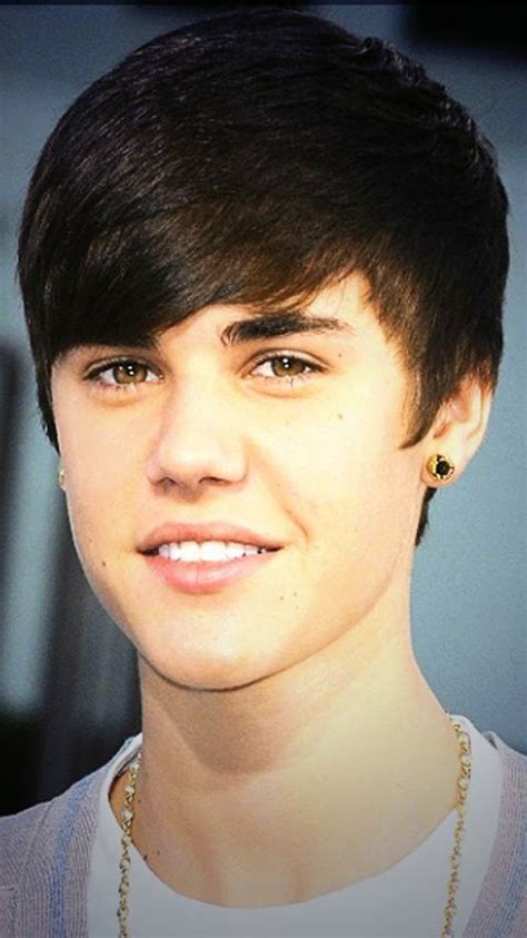 Remember When He Died His Hair Dark Mmmmm Justin Bieber Dark Hair Hair