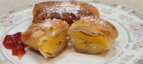 Sweet And Crispy Turon Banana Fritters Recipefilipinoeggrolls