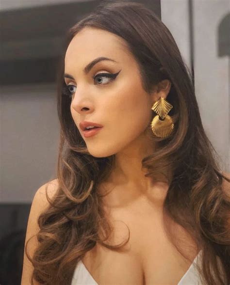 Reddit The Front Page Of The Internet Elizabeth Gillies Liz Gillies