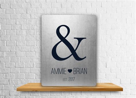 The symbol of the 10th wedding anniversary is tin or aluminum. Gift Ideas for Your 10th Wedding Anniversary