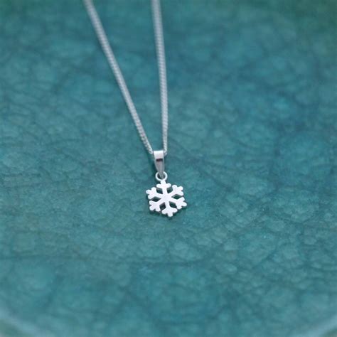 Sterling Silver Snowflake Necklace By Dizzy