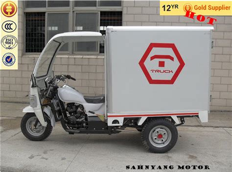Maybe you would like to learn more about one of these? China 150cc 200cc 250cc 300cc Enclosed Tricycle with Cabin ...