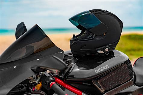 Let's look at sena's 20s and 30k models. Sena 20S EVO Motorcycle Bluetooth Headset, helmet intercom ...