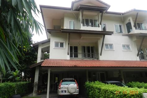 Avoid concrete or carpet as playing on it will easily injure you. Laman Impian For Sale In Sunway Damansara | PropSocial