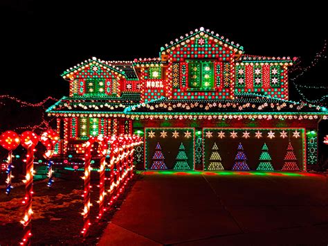 Where To See The Best Home Light Shows In The Denver Area 5280