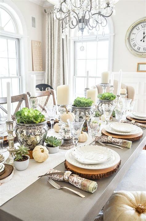 31 Awesome Winter Table Settings For Your Dining Room Winter Table