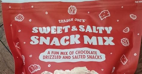 Whats Good At Trader Joes Trader Joes Sweet And Salty Snack Mix