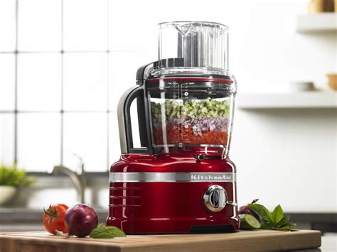 8 mm cubes, thick to thin, fine to coarse or long thin strips of a variety of fresh fruits with the food processor attachment. KitchenAid's® ProLine® 16-Cup Food Processor with Commercial-Style Dicing. Is it Worth It? Review