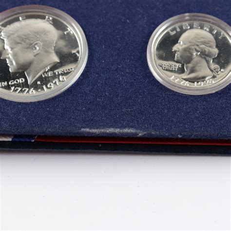 U S Bicentennial Silver Proof Coin Set With Coins See Description Pristine