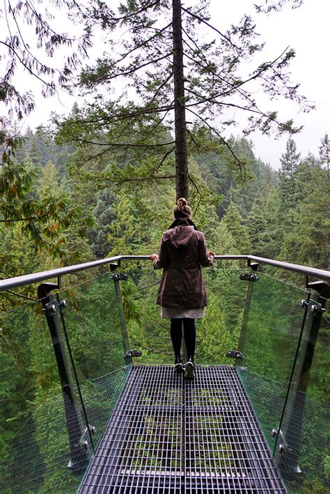 capilano suspension bridge park vancouver british columbia kanada roadtrip cliffwalk coconut