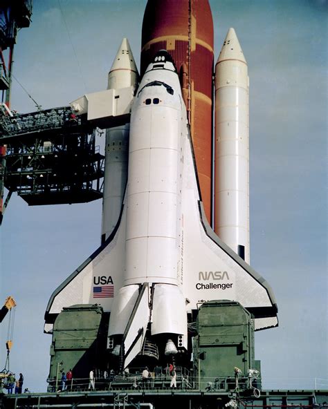 Nasa may have ended the space shuttle program last year, but the shuttle discovery will get one more flight — on april 17th, discovery will be mounted atop nasa's 747 shuttle carrier aircraft. Space Shuttle Facts, Worksheets, NASA & Space Shuttle Era ...