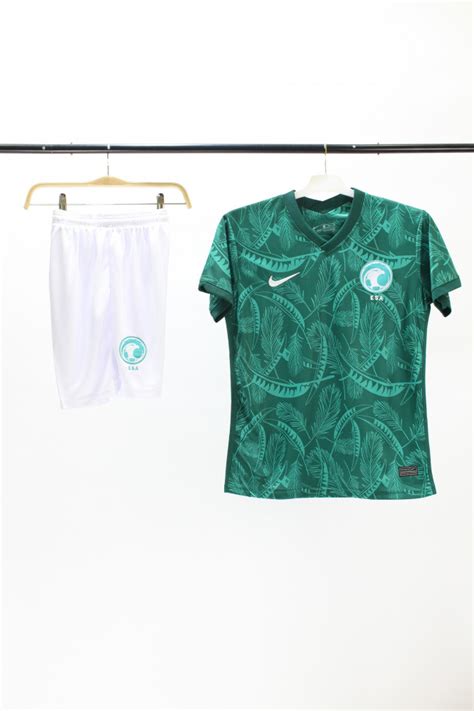 سيتم اضافة النتيجة عقب انتهاء المباراة. قميص منتخب السعودية الاحتياطي 2020/2021 - متجر فوتبول