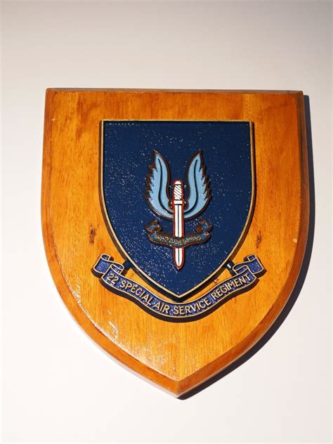 Beautifully Hand Crafted 22 Sas Special Air Service Mess Plaque Or