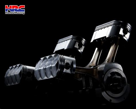 The honda nr750, an outgrowth of the nr500 gp bike, was a rare specimen back in the early 1990s when it was new and i just got a note from the nr750 has four oval pistons in a v4 configuration. Honda NR750 Engine. Check out the oval pistons, dual ...