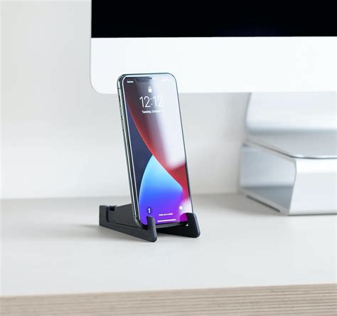 This Adjustable Iphone Stand Travels Anywhere