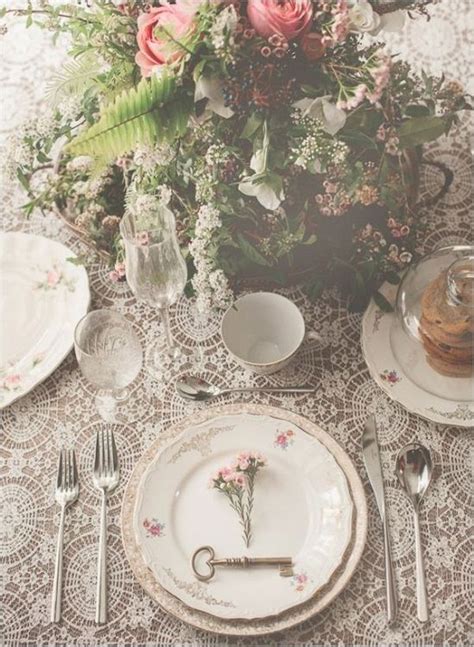 Lace Wedding Table Decorations Vintage Wedding Flowers Centerpieces