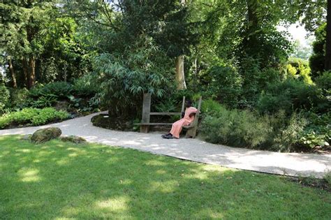 Deanery road, bristol, bs1 5as. Mental health and nature | Triodos Bank