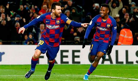 El encuentro tendrá comienzo a las 17 en la cancha camp nou y será dirigido por valentín pizarro gómez. resumen del Barcelona vs Granada: 1-0 por la Liga ...