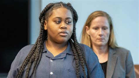 Pieper Lewis An Iowa Teen Under Probation For Killing Her Alleged Rapist Escaped Custody