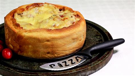 Using his family recipe he guides you. Pizza-Kuchen von Esslust | Chefkoch
