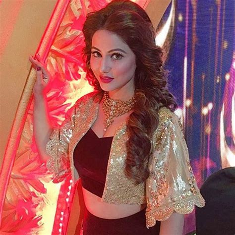 She was recognized for her disputable battles with shilpa shinde. Hina Khan Hot Pics & Bikini Photos, Swimsuit, Cleavage ...