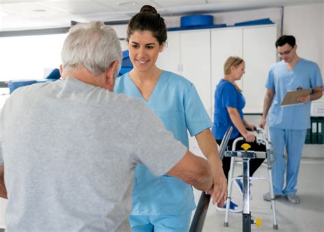 Acute Care Rehab Vs Short Term Rehab Facilities Whats The Difference