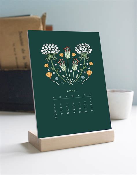 2023 Desk Calendar With A Wooden Stand Featuring Watercolor Botanical