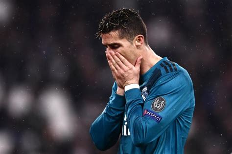 Cristiano Ronaldo Agradeci As Los Aplausos De La Afici N De La Juve