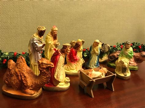 Vintage Nativity Set Mid Century Chalkware Painted Figurines