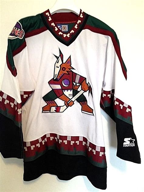 It features a relaxed fit and is made out. Details about Vintage Phoenix Coyotes White Starter ...