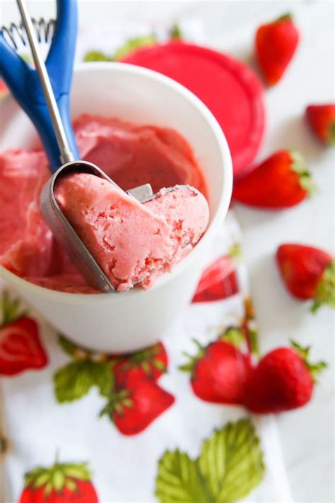 How To Make Frozen Yogurt At Home Strawberry Bakeat Net For The