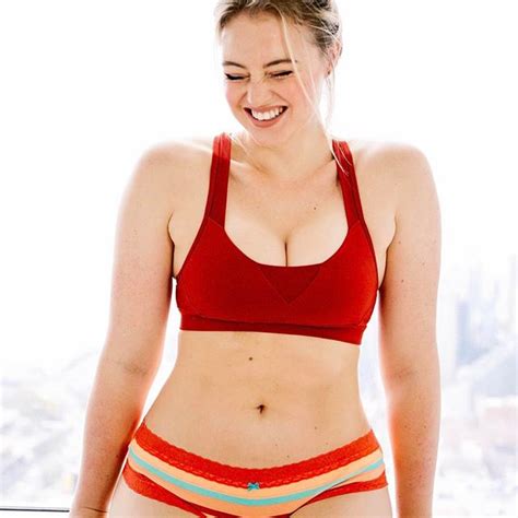 iskra lawrence shows off her curves photos images gallery 65540