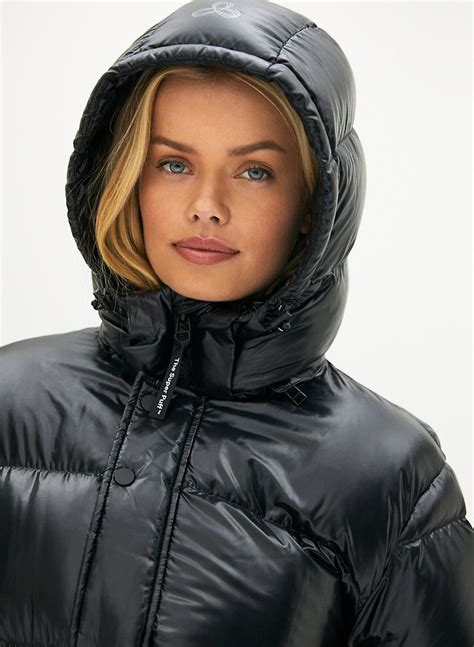 The Super Puff™ Mid Puffer Jacket Women Puffer Jacket Style Hooded Winter Coat