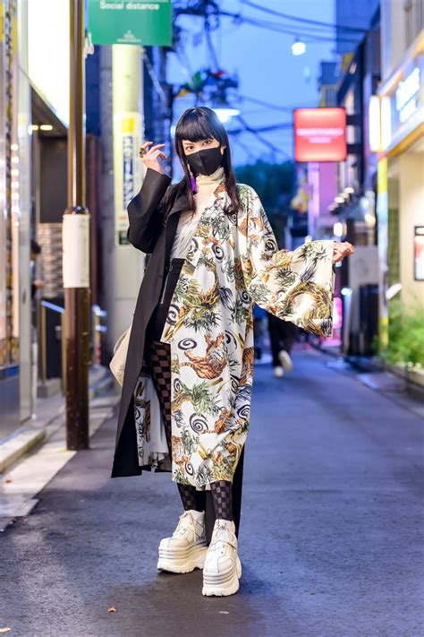 The Best Street Style From Tokyo Fashion Week Spring Summer 2021