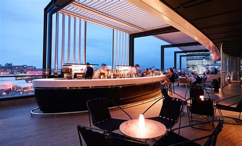 And because we never like guests in our fair city to miss out on fun times (and responsible drinking). Coolest Sydney Rooftop Bars You Have To Try 2020 Edition
