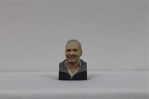 3D Busts And Headshots From Photos To Custom Exact 3D Printed Figurines