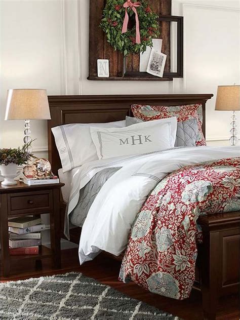 33 Best Christmas Decorating Ideas For Your Bedroom Amazing Diy