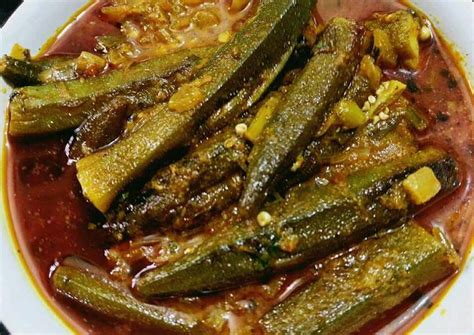 Bake with the almond on the cookie. Lady Finger Recipes Indian / Aloo Bhindi Fry Recipe Potato Ladies Finger Fry Raks Kitchen : Lady ...
