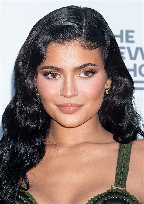Kylie Jenner On Her Lips She Felt ‘unkissable Before Fillers