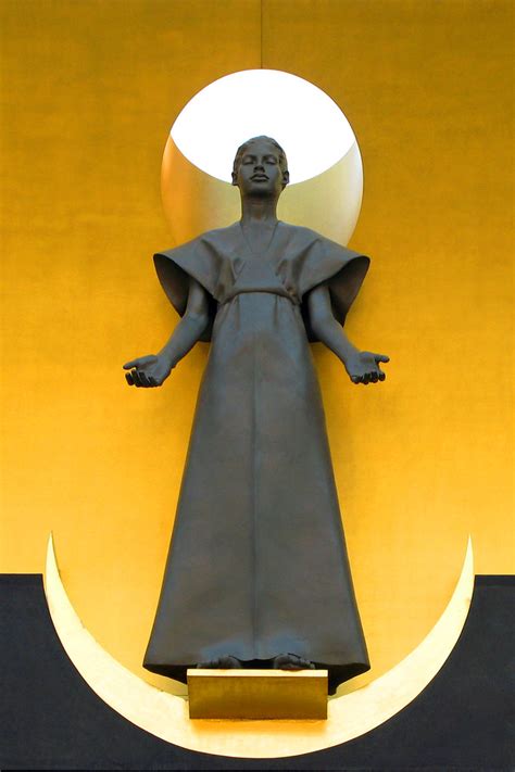Our Lady Of The Angels A Modern Virgin Mary Los Angeles Flickr