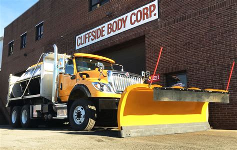 Monroe Snowplows Cliffside Body Truck Bodies And Equipment Fairview Nj