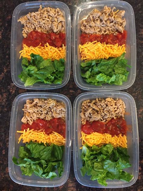 These keto lunch ideas are low in carbs but packed with protein and healthy fats. Keto Taco Salad Meal Prep Bowls - Melanie Cooks