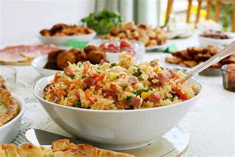 30 Potluck Themes For Work Events